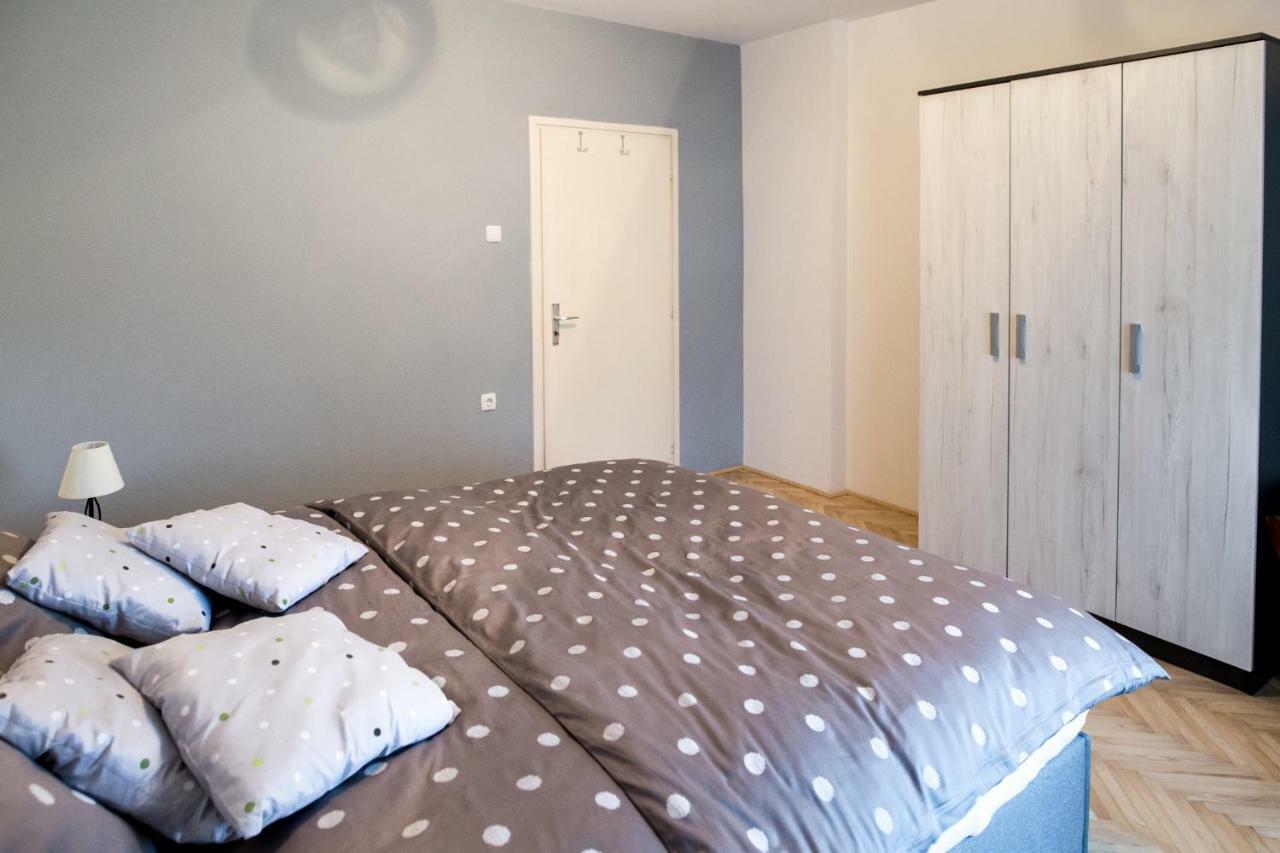 Apartmani Grlice II Varazdin Exterior photo